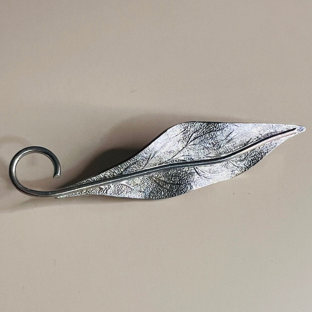 Vintage Silver Tone Textured Leaf Brooch Pin Nature Fall